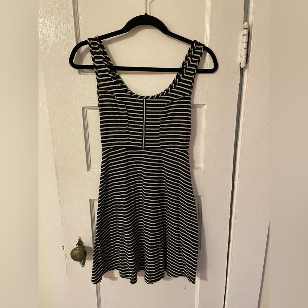 Black & White Stripped Mini Sun Dress